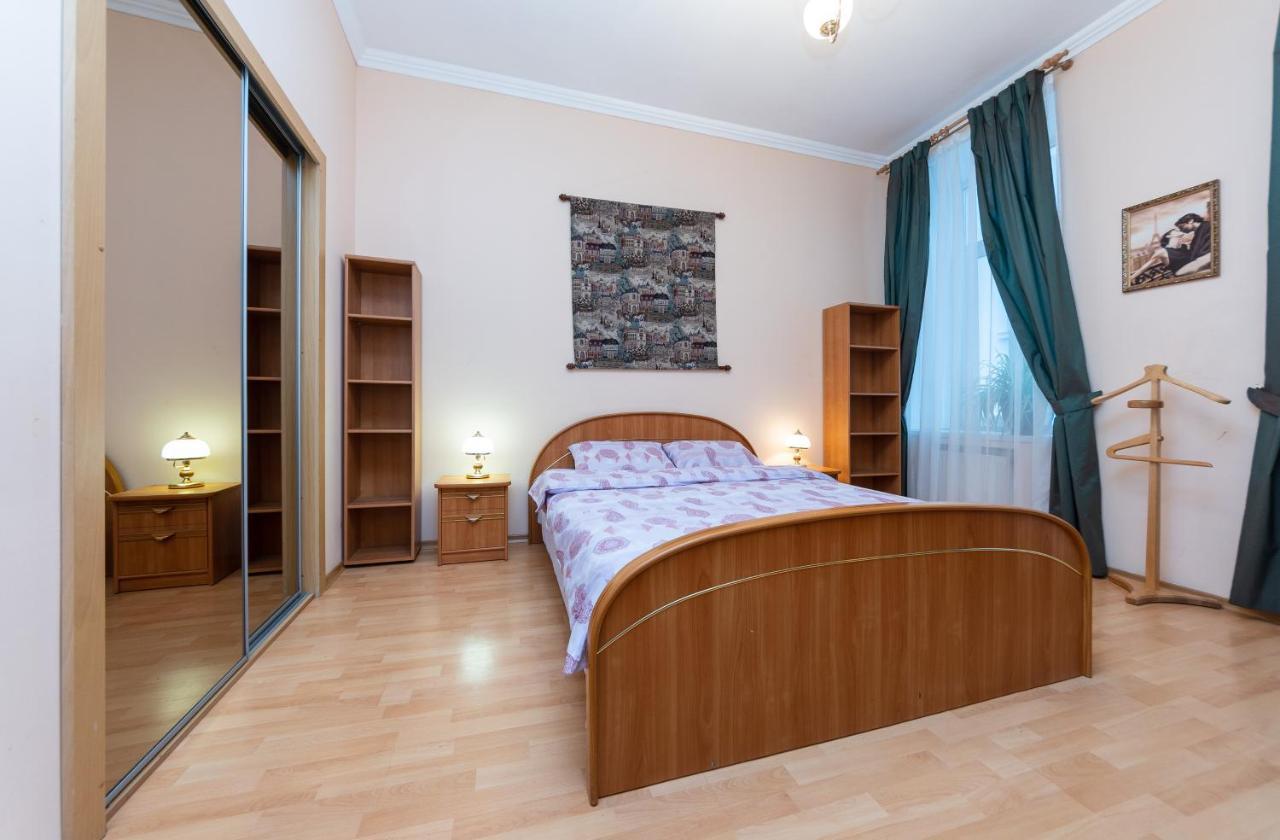 Apartamenty Sofia Kyiv Exterior photo